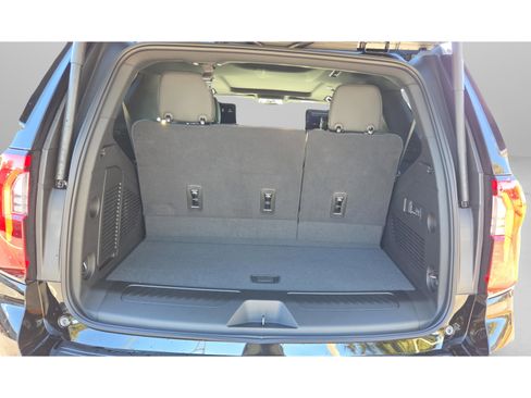 New 2026 GMC Yukon Elevation w/ Elevation Premium Package image 32