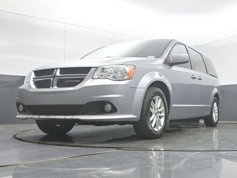 Used 2018 Dodge Grand Caravan SXT FWD image 44