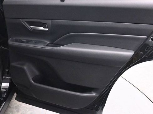 Used 2024 Toyota Grand Highlander Limited image 18