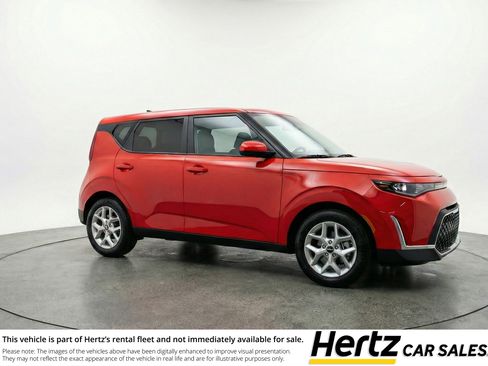 Used 2025 Kia Soul LX w/ LX Technology Package image 1