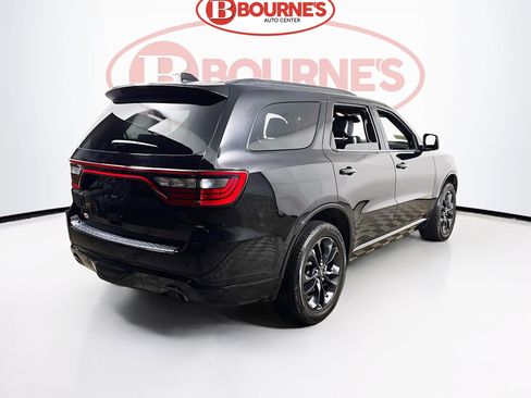 Used 2022 Dodge Durango GT image 11