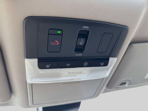Certified 2025 Nissan Altima 2.5 SL FWD image 30