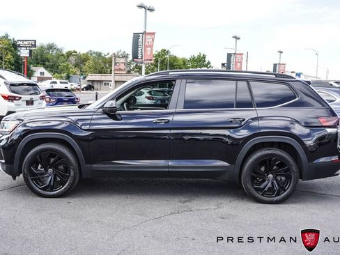 Used 2023 Volkswagen Atlas SE w/ Panoramic Sunroof Package AWD/4WD image 4