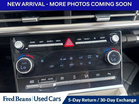 Used 2025 Hyundai Santa Fe SEL AWD/4WD image 8