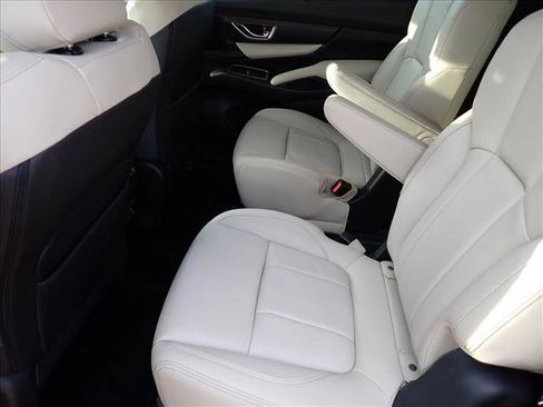 Used 2019 Subaru Ascent Limited AWD/4WD image 10