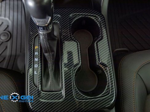 Used 2022 GMC Canyon AT4 AWD/4WD image 22