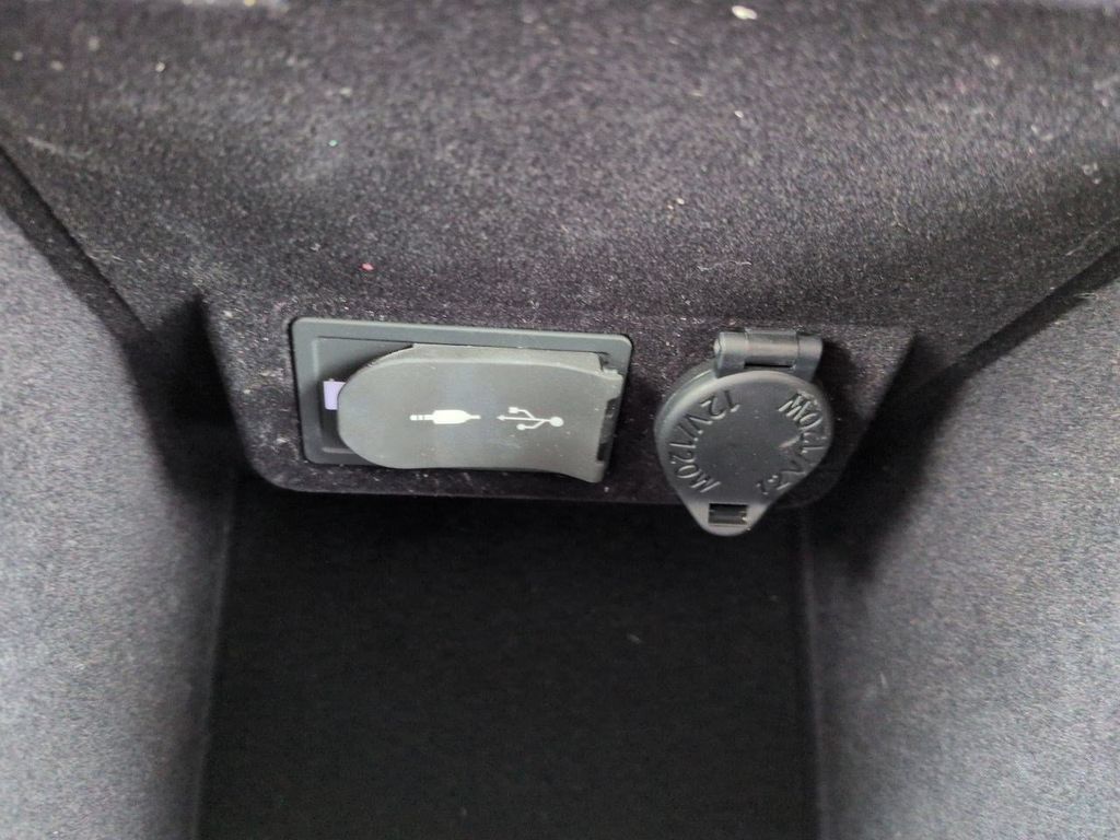 Used 2017 Lexus NX 200t AWD w/ Premium Package image 24