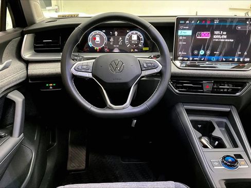 New 2026 Volkswagen Tiguan S image 15