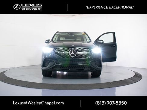 Used 2024 Mercedes-Benz GLE 350 4MATIC image 40