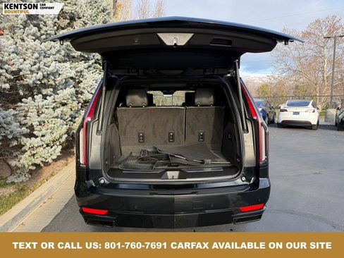 Used 2023 Cadillac Escalade Sport Platinum image 40