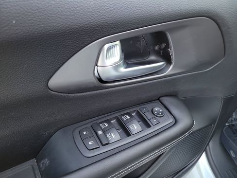 New 2026 Chrysler Voyager LX FWD image 18