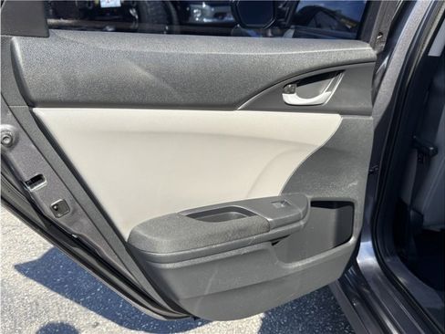 Used 2018 Honda Civic EX-T image 20