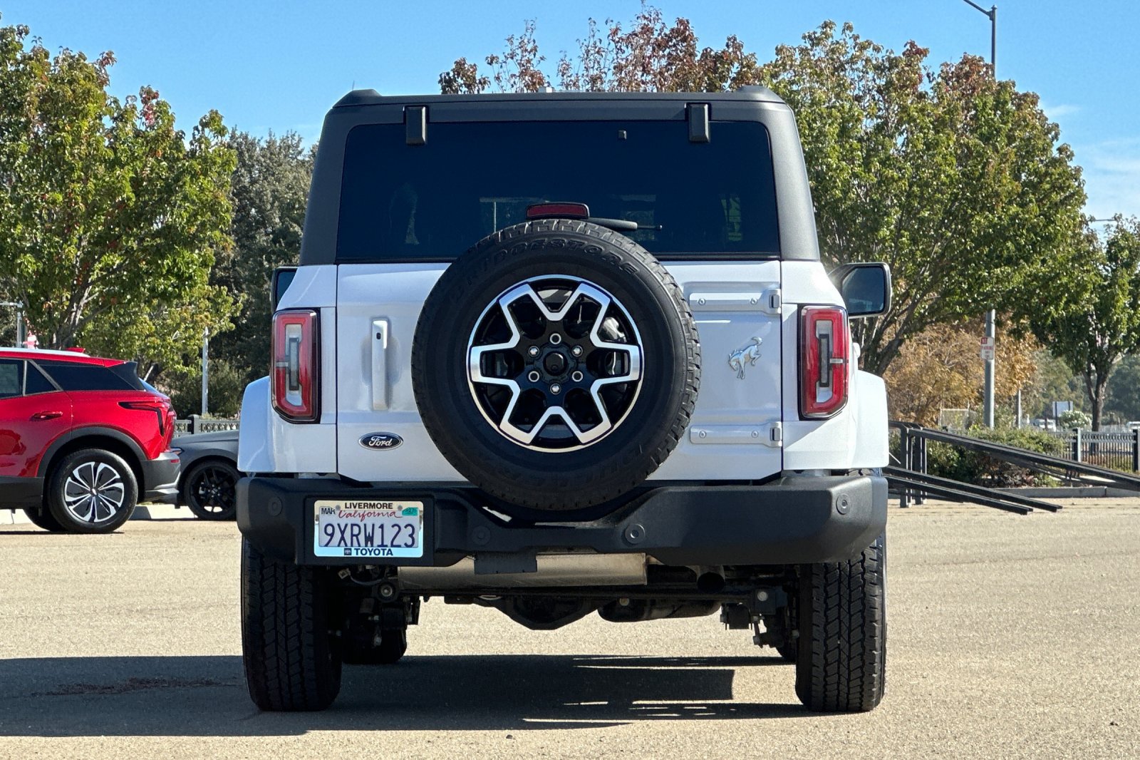 Used 2025 Ford Bronco Outer Banks AWD/4WD image 5