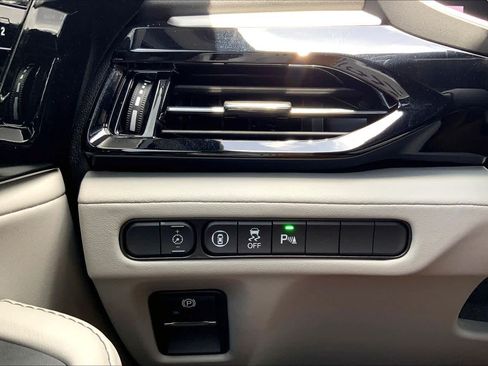 Used 2026 Acura MDX w/ Technology Package AWD/4WD image 34