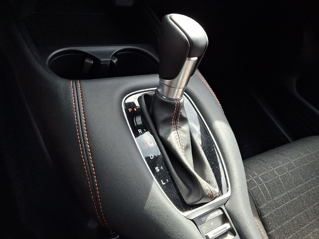 Used 2024 Honda HR-V Sport image 16