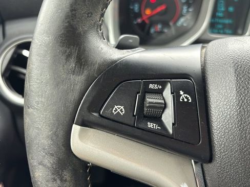 Used 2014 Chevrolet Camaro LT image 19