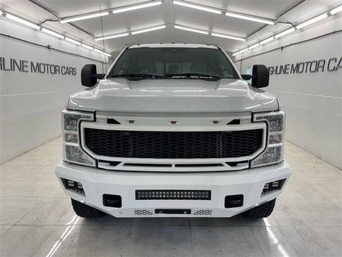 Used 2021 Ford F250 XL w/ STX Appearance Package AWD/4WD image 2