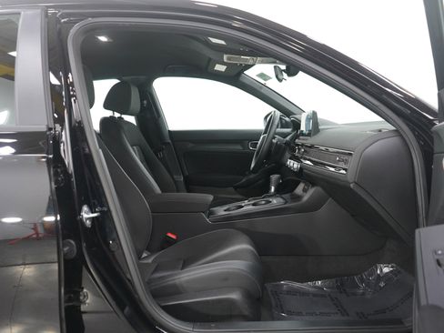 Used 2024 Honda Civic Sport image 11