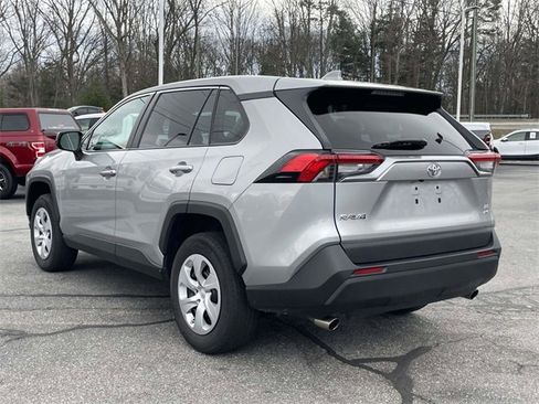 Used 2024 Toyota RAV4 LE image 3