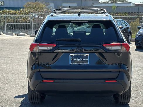 New 2025 Toyota RAV4 XLE Premium image 4