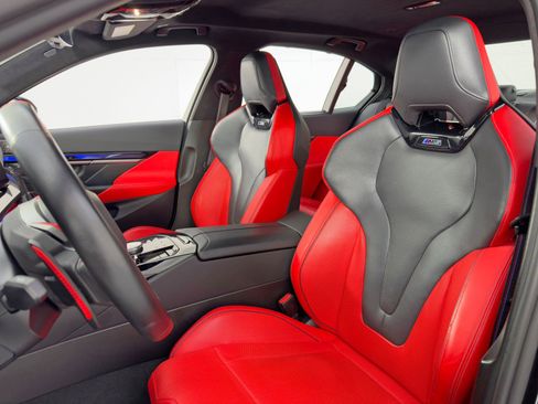 Used 2025 BMW M5 w/ Carbon Package image 42