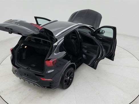 Used 2024 Buick Encore GX Sport Touring image 23