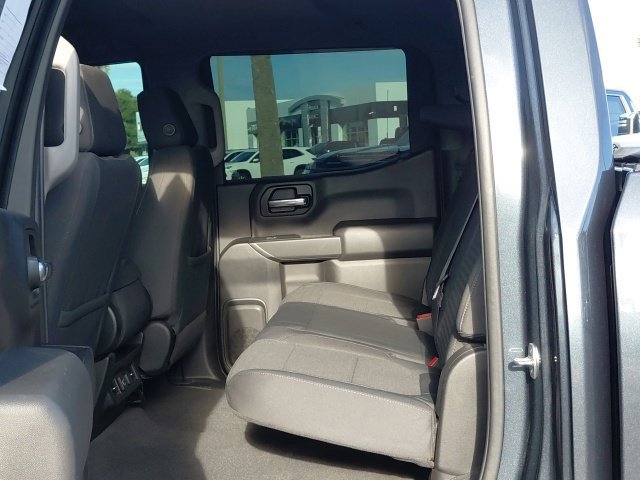 Used 2021 Chevrolet Silverado 1500 LT AWD/4WD image 14