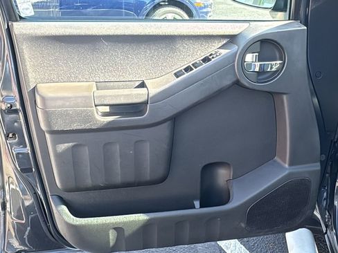 Used 2015 Nissan Xterra PRO-4X image 9