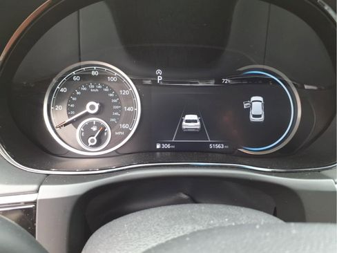 Used 2025 Genesis GV70 2.5T AWD/4WD image 19