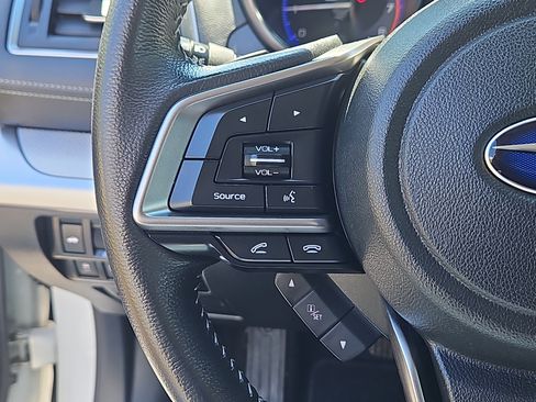 Used 2019 Subaru Legacy 2.5i Premium AWD/4WD image 14