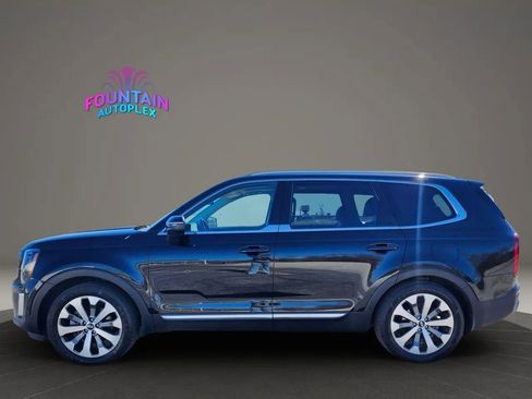 Used 2020 Kia Telluride EX w/ EX Premium Package image 2