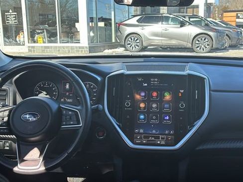 Certified 2023 Subaru Ascent Premium w/ Convenience Package image 15