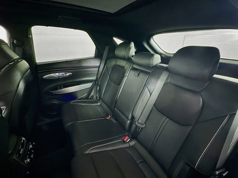 Used 2023 Genesis GV70 2.5T w/ Sport Prestige Package image 23