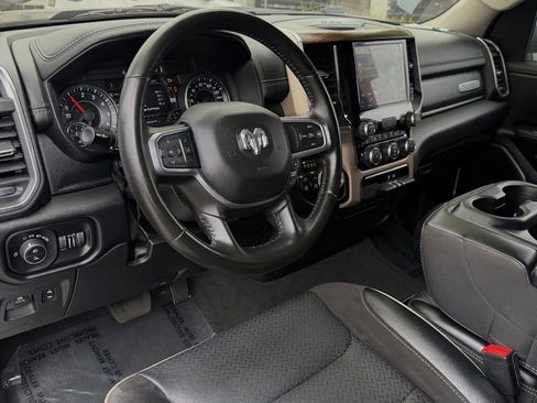 Used 2022 RAM 1500 Laramie AWD/4WD image 15