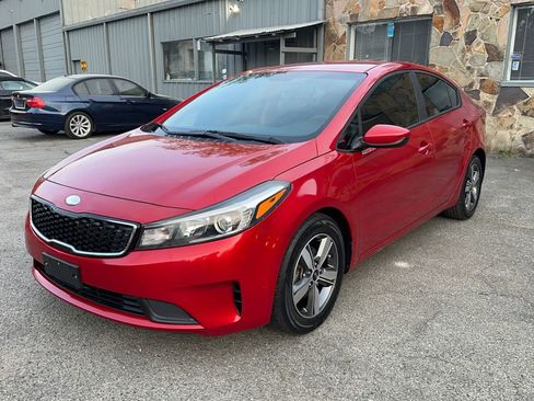 Used 2018 Kia Forte S image 1