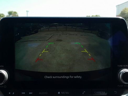 Used 2024 Nissan Sentra SV image 25