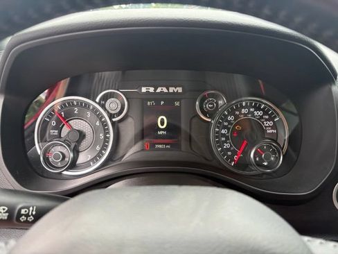 Used 2023 RAM 1500 Big Horn AWD/4WD image 14