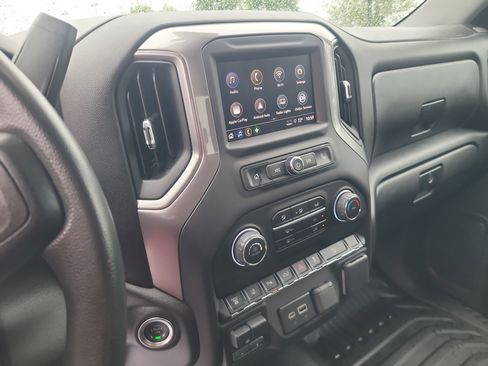Used 2025 Chevrolet Silverado 3500 W/T w/ WT Convenience Package AWD/4WD image 21