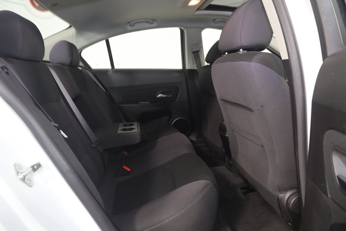 Used 2014 Chevrolet Cruze LT w/ All-Star Edition FWD image 14