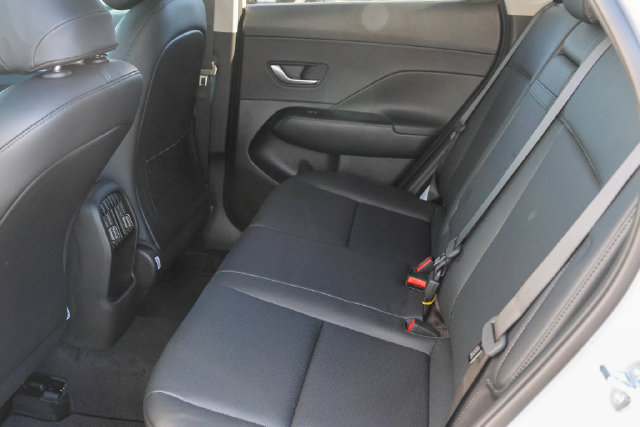 New 2027 Hyundai Kona SEL Premium FWD image 12