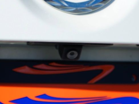 Used 2015 Cadillac Escalade Premium image 56