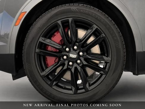 Used 2024 Cadillac XT5 Sportv w/ Technology Package AWD/4WD image 11