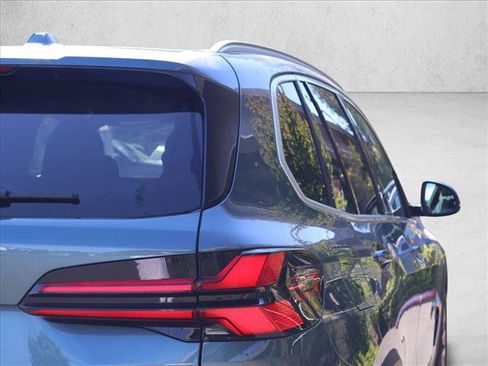 Used 2026 BMW X5 xDrive40i AWD/4WD image 8