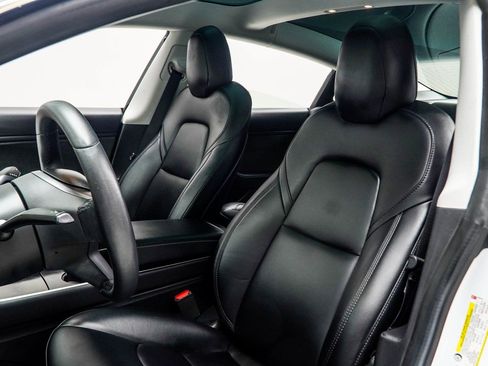 Used 2019 Tesla Model 3 Long Range image 27