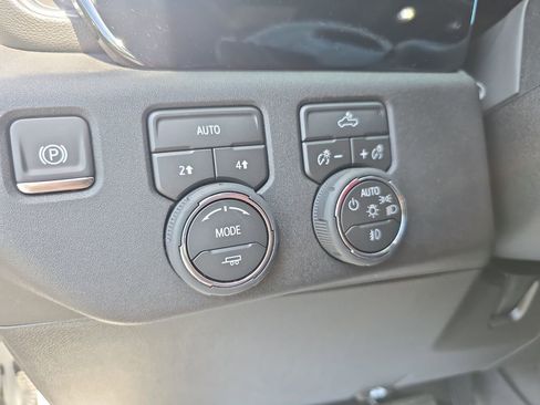 Used 2026 Chevrolet Silverado 1500 RST w/ RST Select Package AWD/4WD image 27