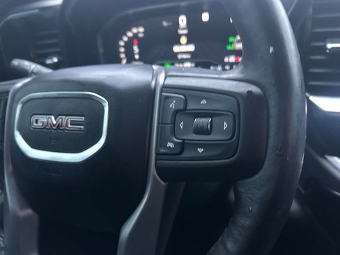Used 2022 GMC Sierra 1500 SLE image 18