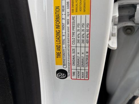 Used 2020 Chevrolet Equinox LS w/ LS Convenience Package FWD image 24
