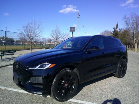 Used 2021 Jaguar F-PACE S image 27