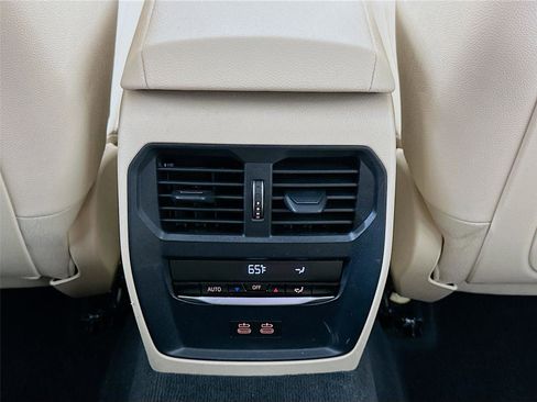 Used 2021 BMW 330i xDrive Sedan w/ Convenience Package image 26