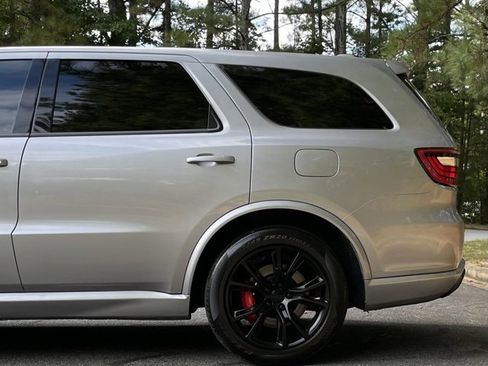 Used 2019 Dodge Durango SRT image 5